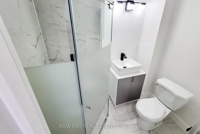 Additional image 38 of 2152 Pelee Blvd