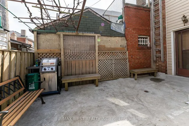 Additional image 40 of 275 Claremont Ave