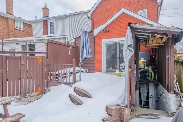 Additional image 11 of 24 Goldwin Ave