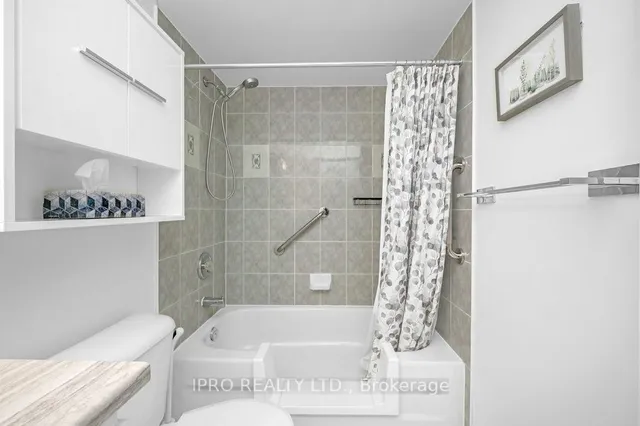 Additional image 9 of 3499 Upper Middle Rd Unit 211