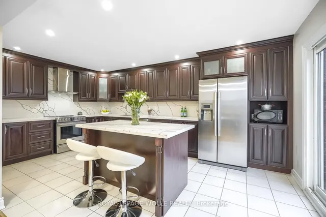 Additional image 10 of 85 Gennela Sq