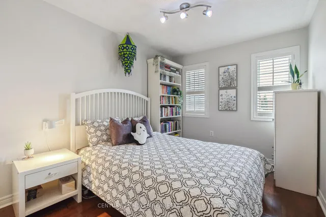 Additional image 18 of 387 Ravineview Way