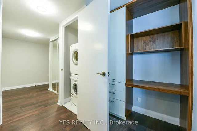 Additional image 4 of 1 Valhalla Inn Rd Unit 1204