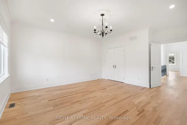 Additional image 28 of 196 Florence Ave