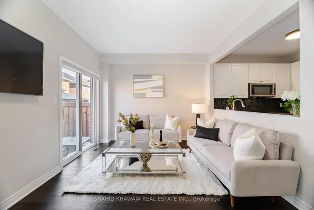 Additional image 18 of 501 Bessborough Dr