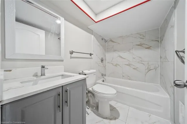 Additional image 37 of 40 Donald St