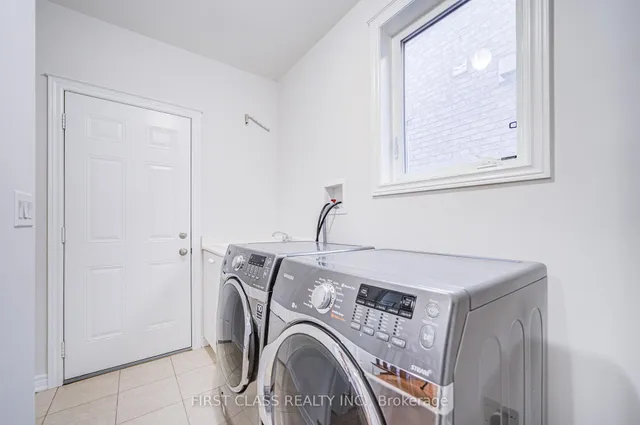 Additional image 20 of 566 North Park Blvd