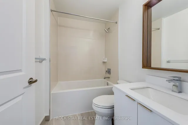 Additional image 24 of 543 Richmond St Unit 228