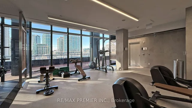 Additional image 35 of 19 Western Battery Rd Unit 3203