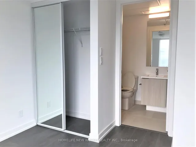 Additional image 16 of 203 College St Unit 1408