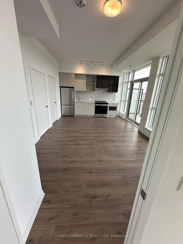 Additional image 19 of 405 Dundas St Unit PH07