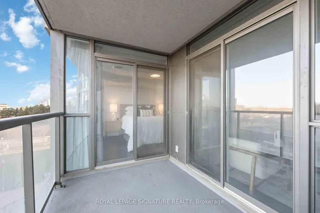 Additional image 32 of 35 Hollywood Ave Unit 703