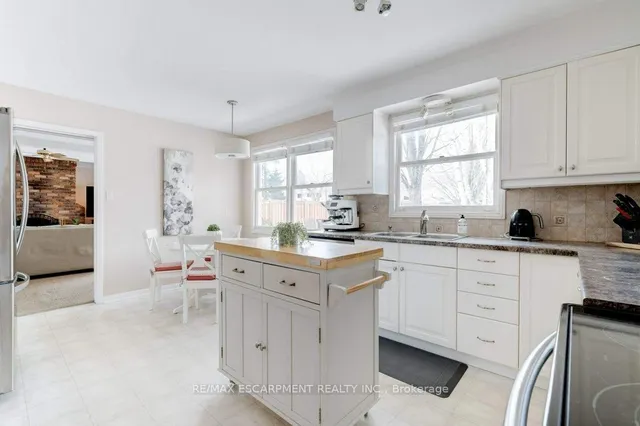 Additional image 11 of 4471 Tremineer Ave