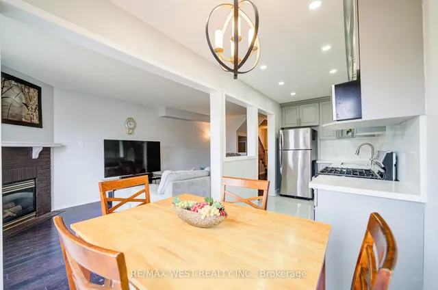 Additional image 19 of 100 Brickyard Way Unit 14