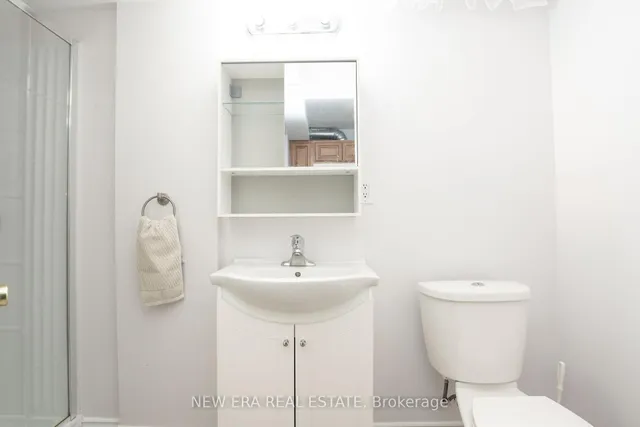 Additional image 34 of 4 Ash Crt