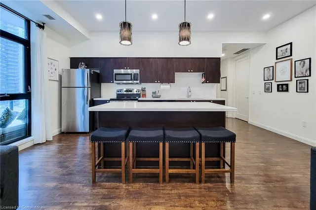 Additional image 11 of 112 King St Unit 809