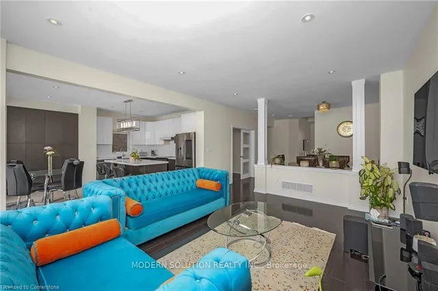 Additional image 12 of 142 IRWIN Ave