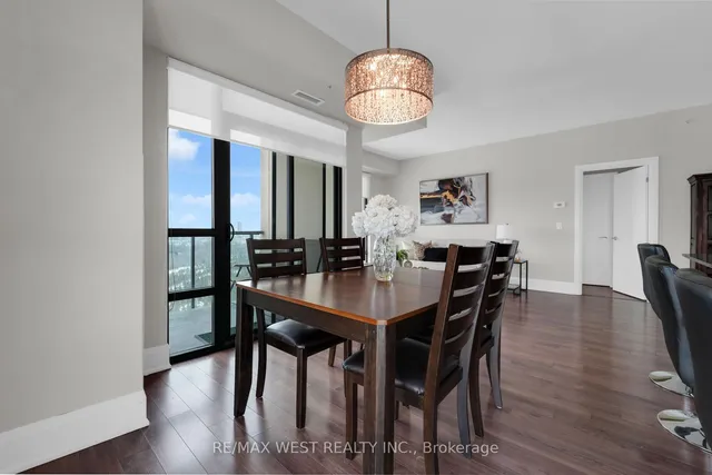 Additional image 11 of 45 Yorkland Blvd Unit 903