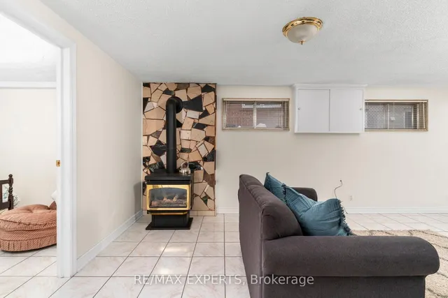 Additional image 22 of 40 Benrubin Dr