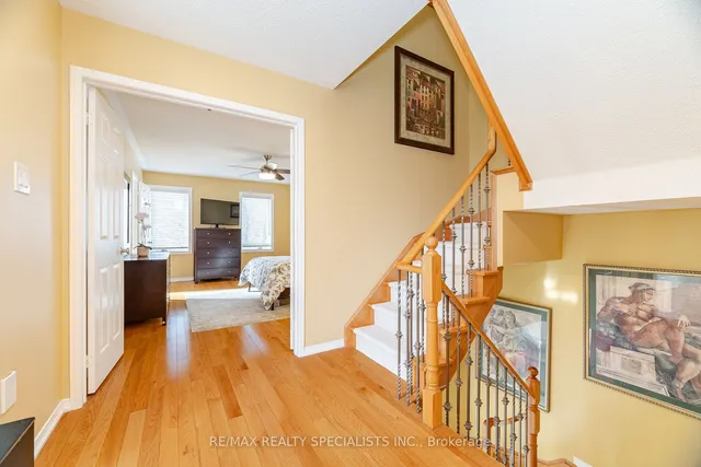 Additional image 32 of 104 Georgian Dr