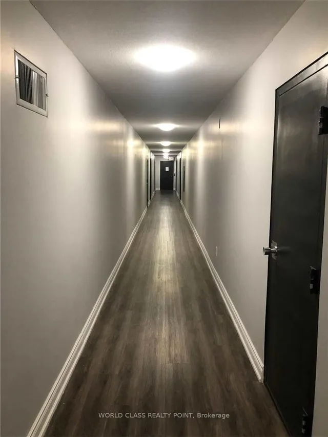 Additional image 3 of 3420 Eglinton Ave Unit 807