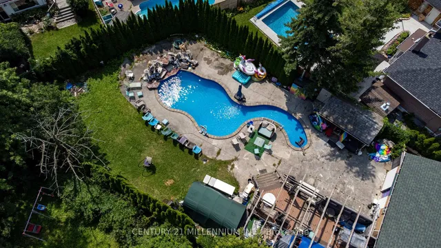 Additional image 39 of 15 Benary Cres