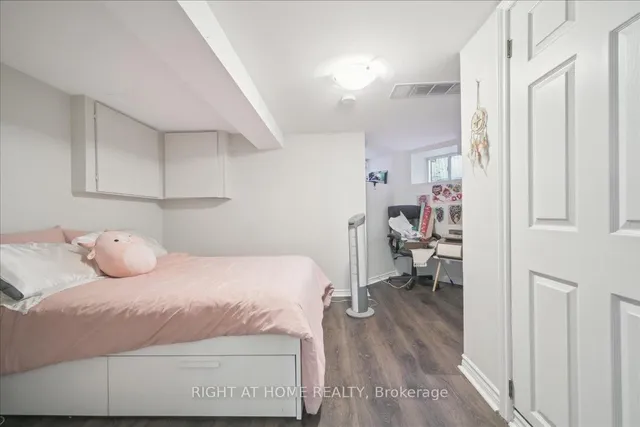 Additional image 33 of 151 Niagara St