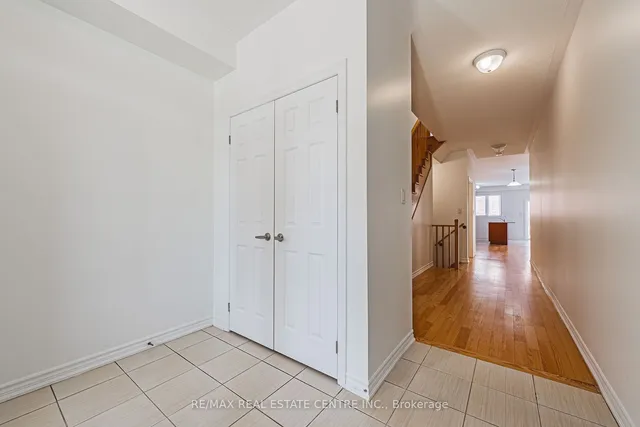 Additional image 8 of 13 Sail Rd