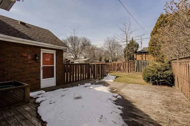 Additional image 39 of 708 West 5th St