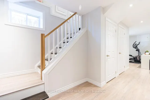 Additional image 33 of 21 Murray St