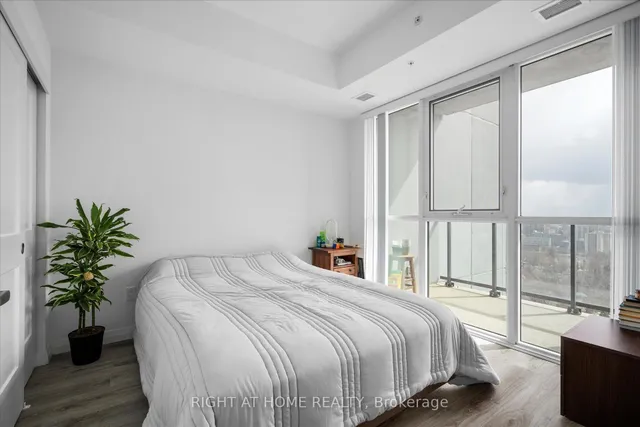 Additional image 8 of 108 Garment St Unit 2503