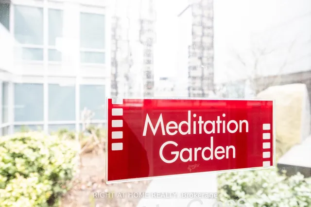 Additional image 30 of 80 John St Unit 1101