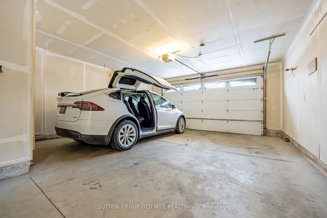 Additional image 34 of 17 Miller Dr