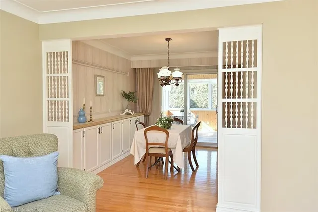 Additional image 11 of 302 Alma Lane