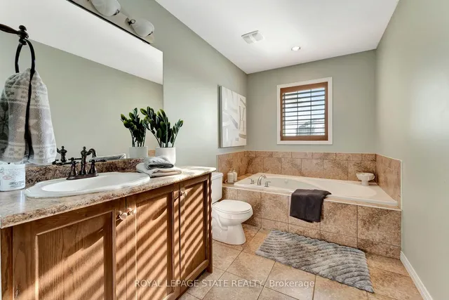 Additional image 25 of 7 Bocelli Cres
