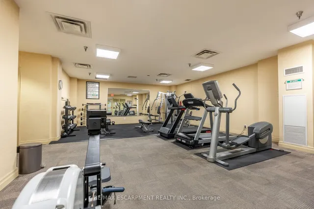 Additional image 34 of 399 Elizabeth St Unit 611