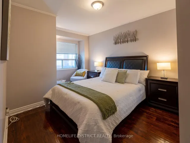 Additional image 12 of 157 Silverthorn Ave