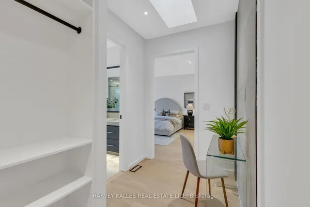 Additional image 29 of 187 Roe Ave