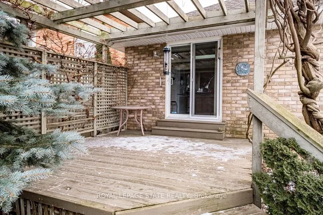 Additional image 35 of 60 Redfern Ave