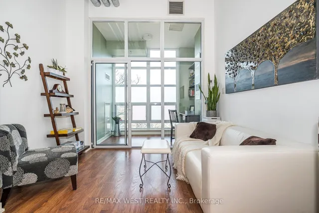 Additional image 27 of 380 Macpherson Ave Unit 333