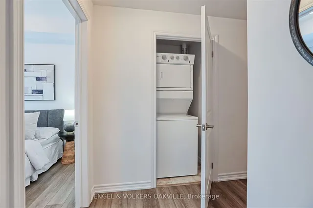 Additional image 25 of 460 Dundas St Unit 611