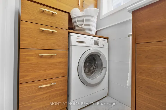 Additional image 23 of 152 Wright Ave