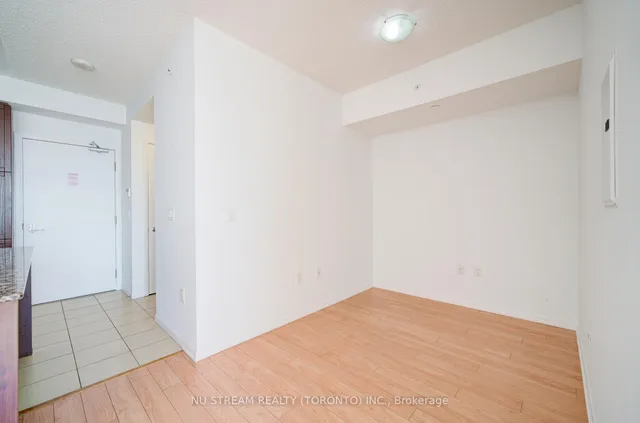 Additional image 17 of 800 Lawrence Ave Unit 812