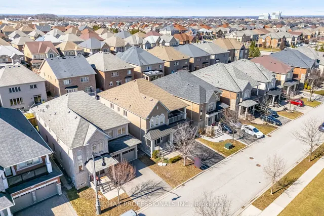 Additional image 4 of 35 Lampman Cres