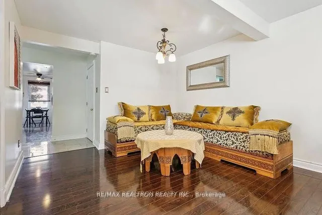 Additional image 9 of 1 Saraband St