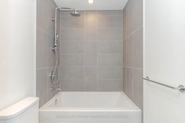 Additional image 34 of 28 Ann St Unit 310