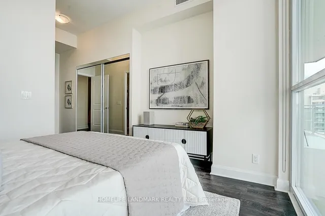 Additional image 31 of 33 Shore Breeze Dr Unit 3606