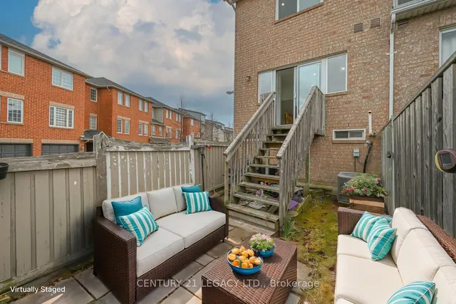 Additional image 49 of 176 Spadina Rd