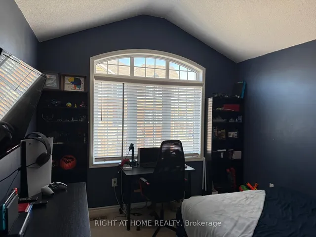 Additional image 15 of 1000 Asleton Blvd Unit 43