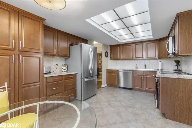 55 Kingsbridge Garden Cir Unit 503